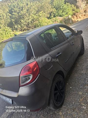 Renault Clio 3 - 2