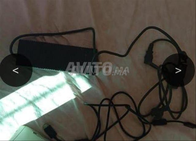 Xbox 360 avec beaucoup de jeux en très bon état - 2