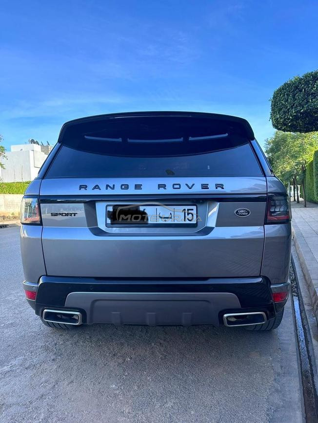 Range Rover Sport 1er main