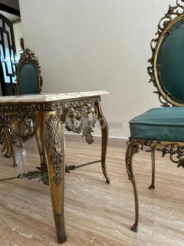 Table et 2 chaises en cuivre - 2