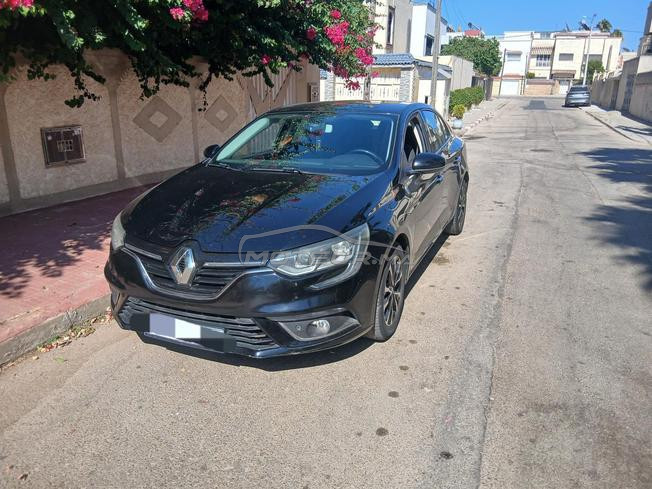 Renault megane bonne ètat et un bon prix 