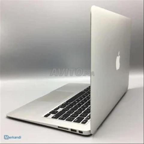 Macbook Air core i5 256ssd écran 13'' peu servie - 2