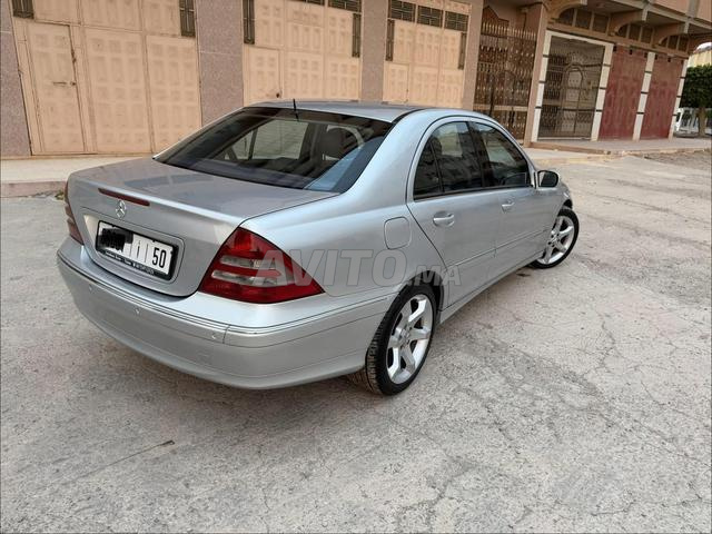 مرسيدس-بنز C320 - 2