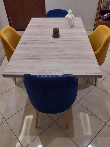 Table à manger - 2