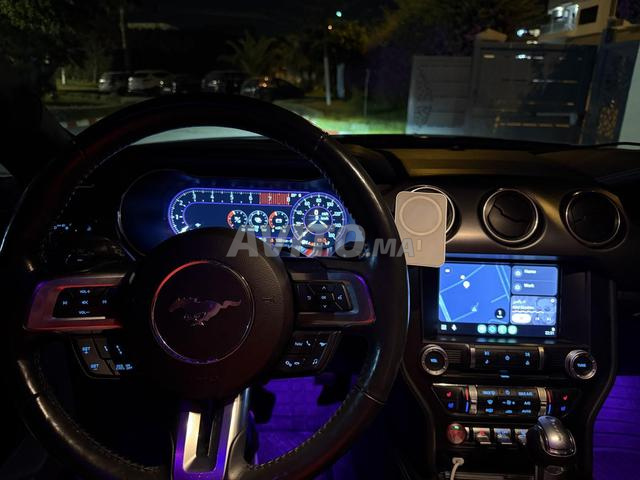 Ford Mustang - 2