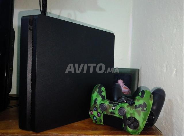 PlayStation 4 avec 91 jeux et 1000 Go de stockage - 2