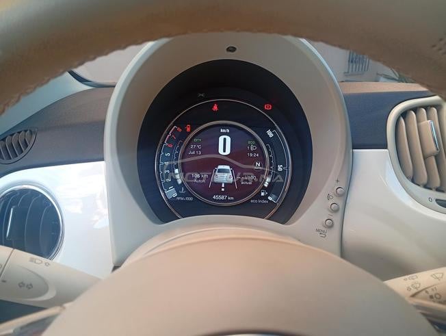 Fiat 500 bonne état, automatique 2019 callezione 
