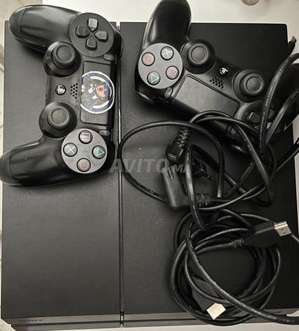 PS4 Flash 9.00 avec 2 manettes pleins de jeux. - 2