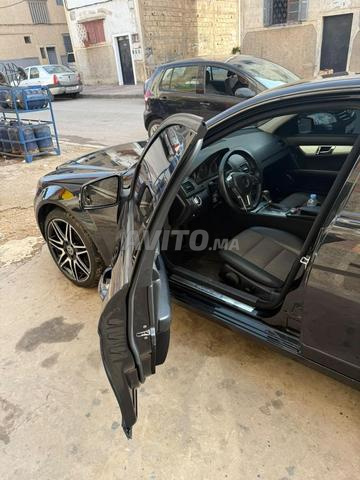 مرسيدس بنز C220 ديزل 2010 - 2
