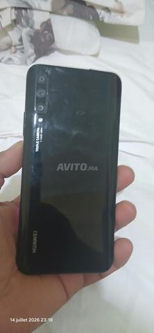 Huawei Y9s en bon état - 2