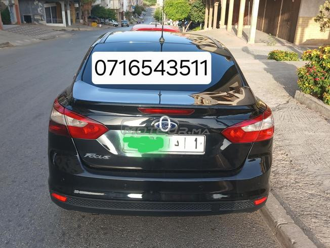 voiture ford focus 2014 en  bon etat