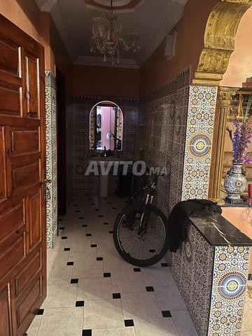 شقة بالطابق الأول تصلح لعيادة طبية أو مكتب مهني - 2