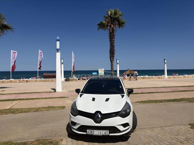 Clio tamn monasib