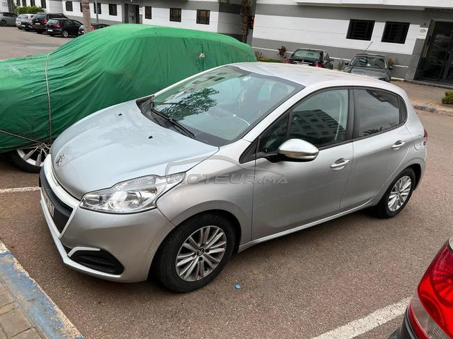 Peugeot 208 Diesel Manuelle 2017 à Casablanca