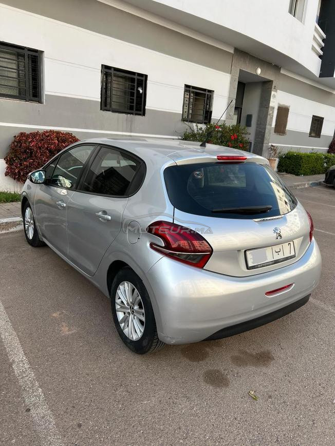 Peugeot 208 Diesel Manuelle 2017 à Casablanca