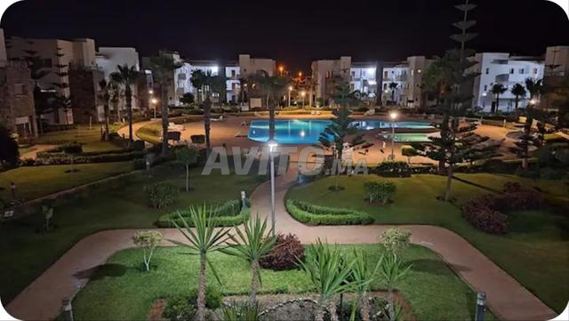 شقة بيرلا إيلوت (المسبح خارج الخدمة)