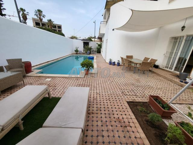 Magnifique Villa en Location Journalière