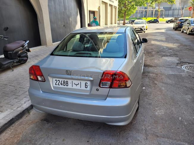 Honda Civic Essence Automatique 2004 à Casablanca