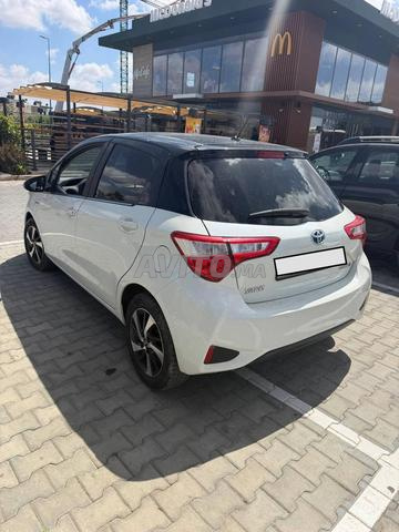 Toyota Yaris Hybride Ttes options déc. 2020 - 2