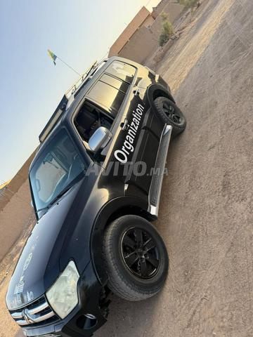 ميتسوبيشي باجيرو ديزل يدوية 2009