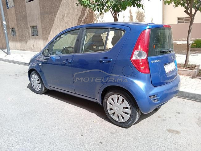 Suzuki Swift essence model 2012