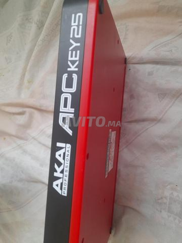 لوحة مفاتيح MIDI Akai - 2