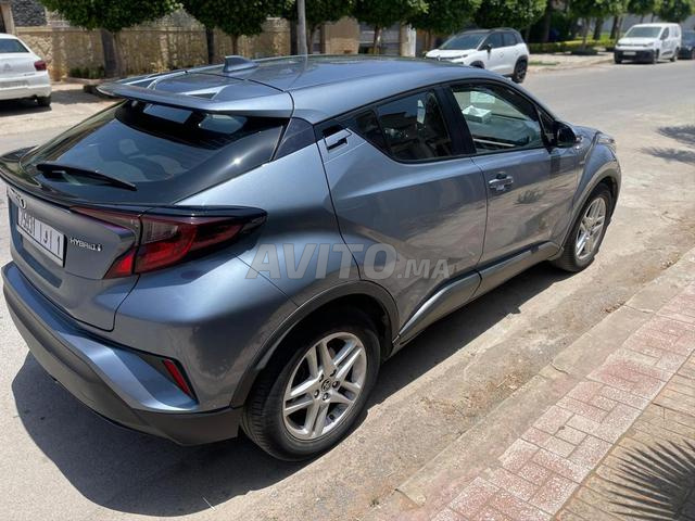 Toyota C-HR Hybride – Première main