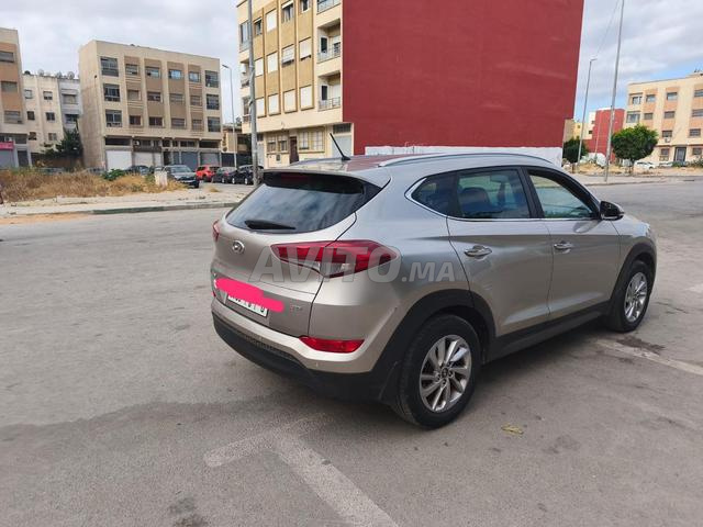 Hyundai Tucson - 2