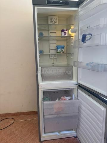 Réfrigérateur vapeur propre et fonctionnel, jamais réparé - 2