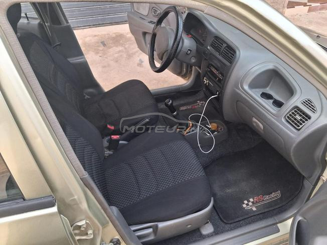 Suzuki Alto essence 1.0L