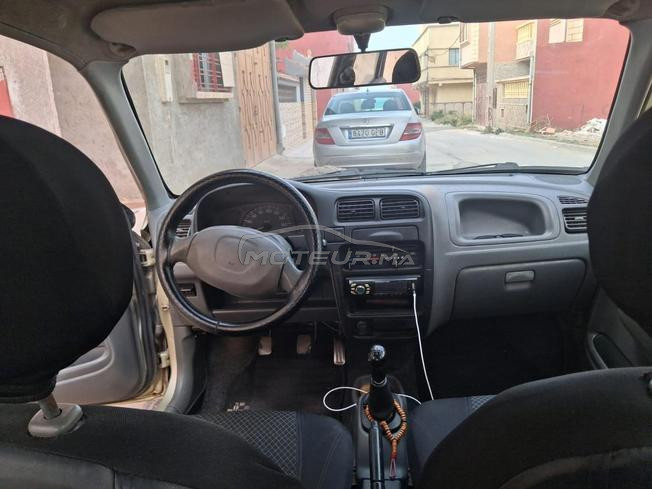 Suzuki Alto essence 1.0L