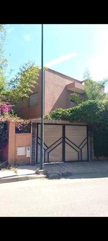 Villa Targa Marrakech 420 m² avec piscine et garage de luxe