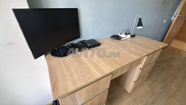 بيع مكتبين و 2 كومودينو - 2