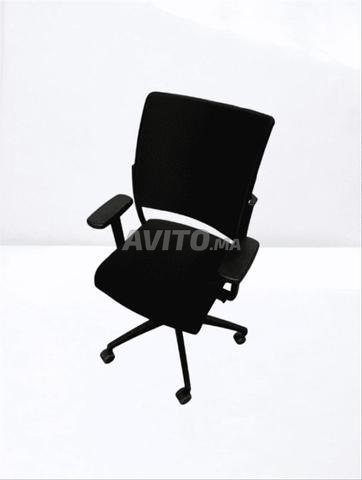 Chaise roulette Magencia tissu noir ergonomique - 2