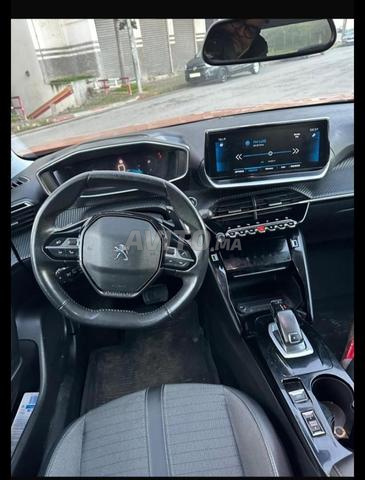 Peugeot 2008 Diesel Automatique 2022 à Casablanca - 2
