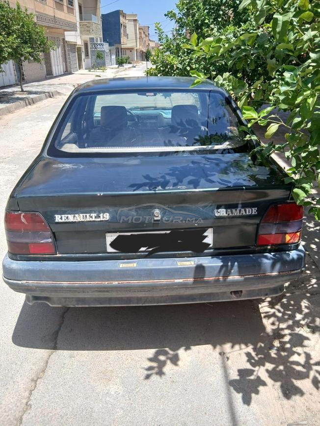 Renault R19 Essence Manuelle 1991 à Oujda
