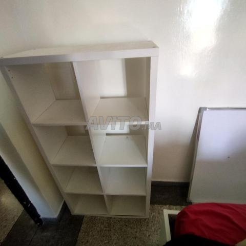 Bibliothèque blanche Ikea KALLAX à vendre - 2