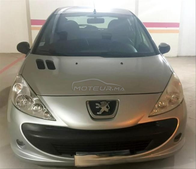 Peugeot 206 Essence Manuelle 2012 à Rabat