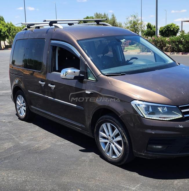 volkswagen caddy 2018 D 2023
