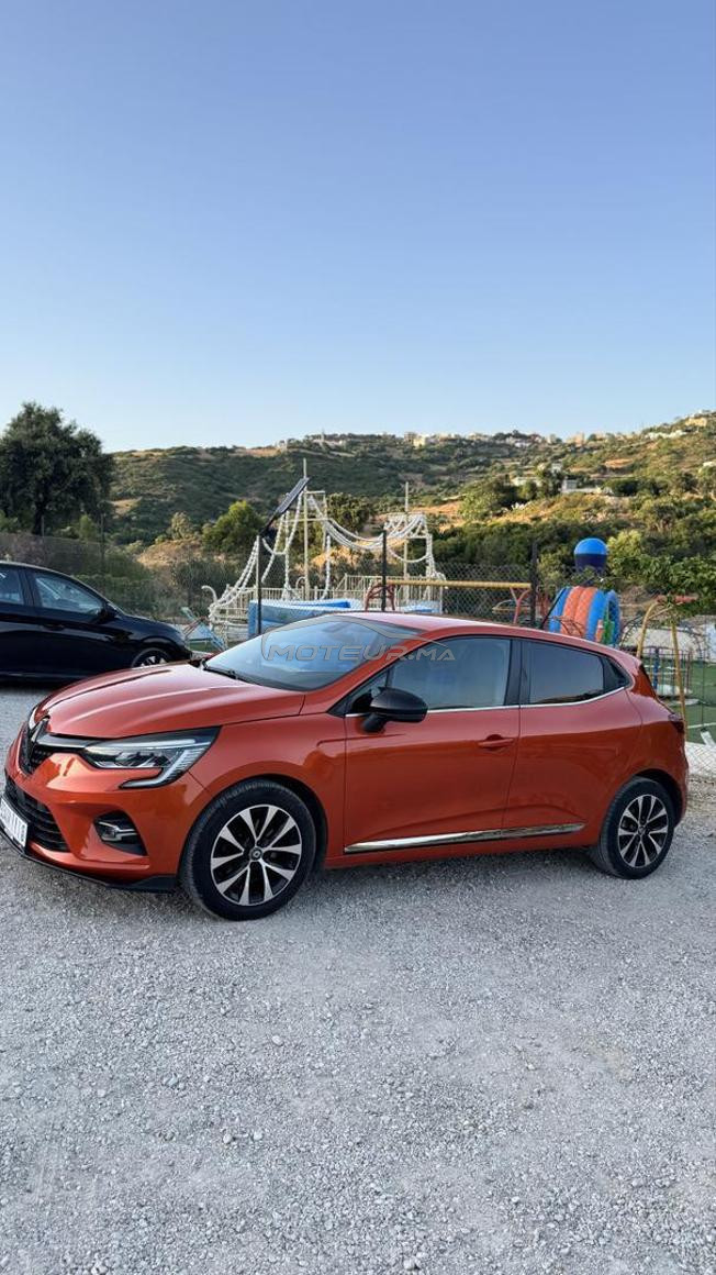 Renault Clio Diesel Manuelle 2024 à Tanger