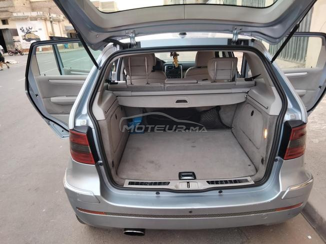 Mercedes B180 très bon état, prestige spécial.