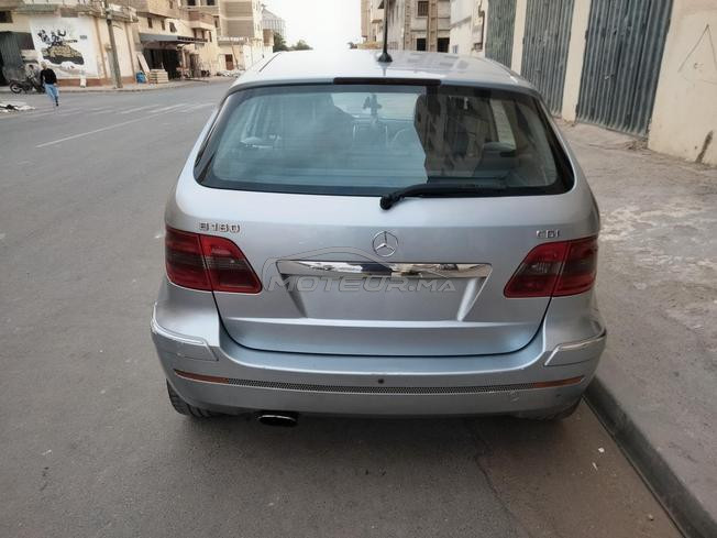 Mercedes B180 très bon état, prestige spécial.