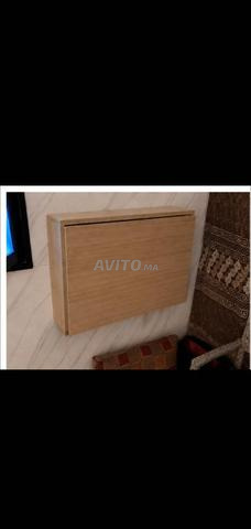 Bureau mural pliable en bois – Gain de place ⭐ - 2