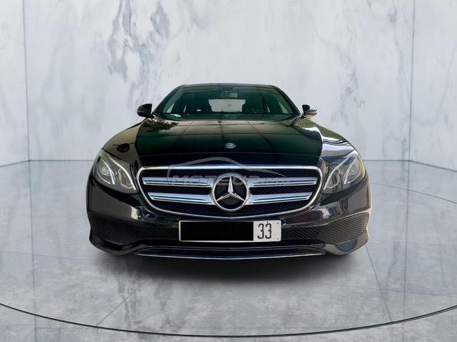 Mercedes Classe E 220d (2017) – État Nickel 