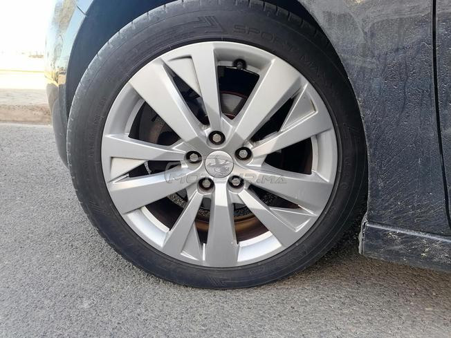 Peugeot 308 Diesel Manuelle 2016 à Fès