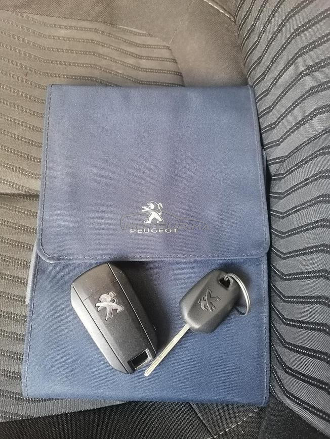 Peugeot 308 Diesel Manuelle 2016 à Fès