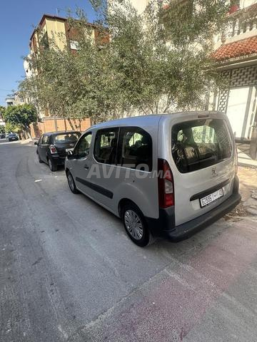 سجادة 2018 نظيفة جداً - 2