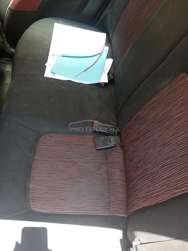 Je vends une Hyundai i10 en très bon état. 