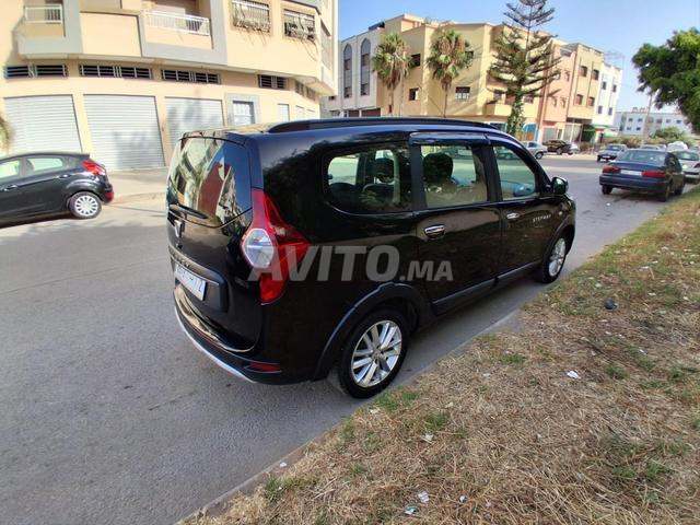 داسيا لوجي ديزل يدوية 2022 في سلا