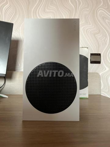 Xbox Series S بحالة ممتازة - 2